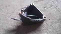 Подушка двигателя. Toyota: Allion, Avensis, Corolla, Matrix, Isis, Corolla Rumion, Premio, Prius a, Esquire, Corolla Axio, Voxy, RAV4, Noah, Wish, Har...