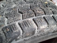 Goodyear Ice Navi Zea. Всесезонные, износ: 40%, 4 шт