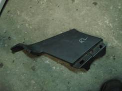 Накладка на стойку. Toyota Corolla, ADE150, CE140, NDE150, NRE150, NZE141, ZRE141, ZRE142, ZRE151, ZRE152, ZRE153, ZZE142, ZZE150 Двигатели: 1ADFTV, 1...