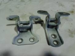 Крепление боковой двери. Toyota Vanguard, ACA33W Двигатель 2AZFE