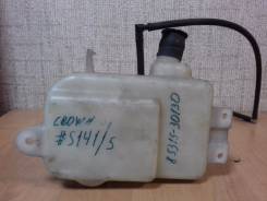 Бачок стеклоомывателя. Toyota Crown, JZS145, JZS143, JZS141, LS141, GS141 Toyota Crown Majesta, LS141, GS141, JZS141, JZS143, JZS145 Двигатели: 1GFE...