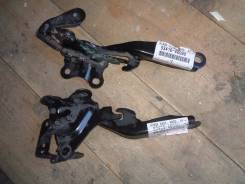 Крепление капота. Lexus RX270, GGL10, AGL10, GYL16, GGL16, GYL15, GGL15, GYL10 Lexus RX350, GYL16, GGL15W, GGL16W, GYL15, GGL10W, GGL10, GGL15, GGL16...