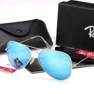 Очки Ray-Ban.