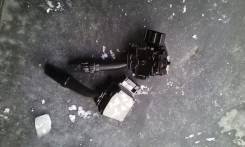 Блок подрулевых переключателей. Toyota Avensis, AZT250, AZT251