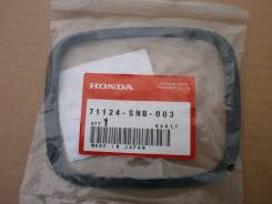 Решетка радиатора. Honda Civic Hybrid, DAA-FD3 Honda Civic, DBA-FD2, DBA-FD1 Двигатели: LDA2, R16A1, R18A1