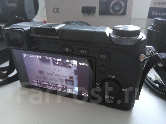 Sony Alpha NEX-6 Kit. 15 - 19.9 ��, ���: 3�. ��� ����� �� ��������� ����