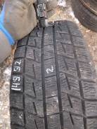 Bridgestone ST30. Зимние, без шипов, 2011 год, износ: 10%, 2 шт. Под заказ