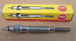 ����� ������ 4D56-T/4D68-T. NGK (������) MD301950, MD344469, MR577131, Y733J ����