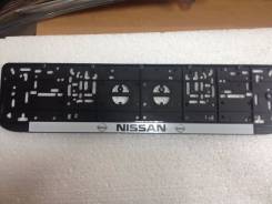 Номера рамка пластм. с Нижней Защелкой, NISSAN (черная) (1/30) / 31285