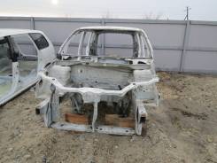 Рамка радиатора. Honda HR-V