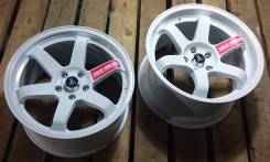RAYS VOLK RACING. 9.5/10.5x18, 5x114.30, ET22/22, ЦО 73,1 мм.
