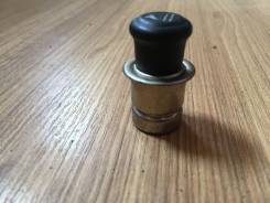 Прикуриватель. Toyota Hiace Regius, RCH47W, KCH40G, KCH40W, RCH41W, KCH46W, KCH46G Toyota Touring Hiace, RCH41W, RCH47W, KCH40W, KCH46W Toyota Regius...