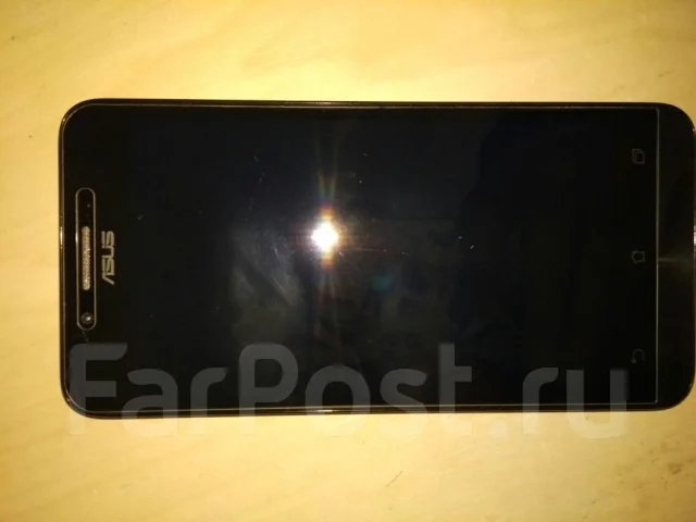 Asus ZenFone. �/� ����