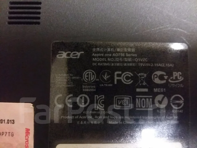 Acer Aspire One 756. 11.6", 1,4����, ��� 2048 ��, ���� 500���, WiFi: 1, Bluetooth: 1, ����������� �� 2��. ����