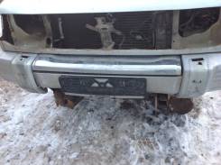 Бампер. Mitsubishi Pajero