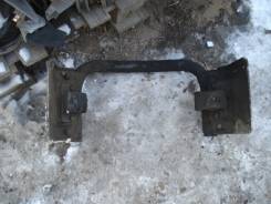 Балка поперечная. Nissan Condor, RH40, FH40, SGH40, FGH40, SQH40, SH40, MGH40, MH40 Nissan Atlas, RH40, MGH40, MH40, SH40, SQH40, FH40, SGH40, FGH40 Д...