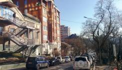 Помещение с отдельным входом - 205 кв. м. - кабинетная планировка!. 200 кв. м., улица Абрекская 8а, р-н Центр. Дом снаружи