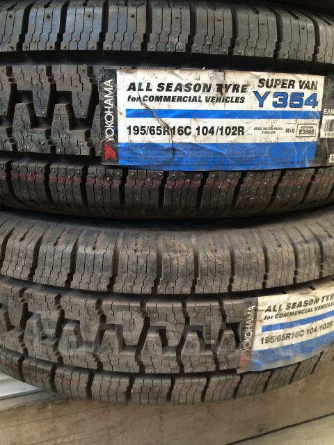 Yokohama Super Van Y354. ������, ��� �����, 2012 ���, �/�, ����� �� 5 %. ��� ����� �� ������ ����