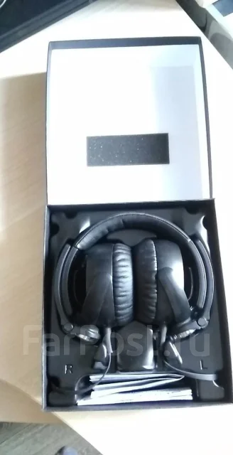Sony MDR-XB600 ����