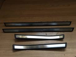 Порог пластиковый. Toyota Crown, JZS179, JKS175, JZS175, JZS173, GS171, JZS171