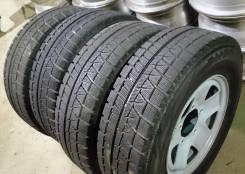 Комплект Bridgestone 205/70R14 на дисках б/п по РФ. 6.0x14 5x139.70 ET25 ЦО 108,0 мм.