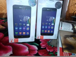 Lenovo. �/�