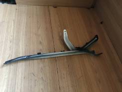 Крышка рамки радиатора. Toyota Granvia, VCH16, KCH10, KCH16, RCH11, VCH10 Toyota Grand Hiace, RCH11, KCH10, VCH16, KCH16, VCH10