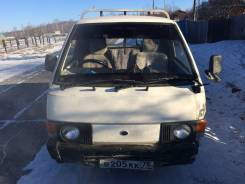 Nissan Vanette. Nissan vanette, 2 000 куб. см., 1 000 кг.