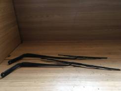 Дворник. Nissan Homy Elgrand, ALE50, AVWE50, AVE50, ALWE50 Nissan Elgrand, ATE50, APE50, AVWE50, AVE50, ALE50, ALWE50, APWE50, ATWE50 Isuzu Fargo Fill...