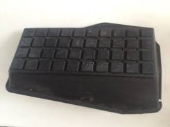 Подставка под ногу. Toyota Corolla, ZZE123L, ZZE122, ZZE123, NZE121, ZZE124, NZE124 Toyota Corolla Fielder, NZE124, ZZE124, ZZE124G, ZZE123, ZZE122, N...
