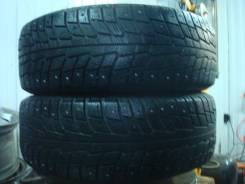 Michelin X-Ice North. Зимние, шипованные, износ: 30%, 2 шт