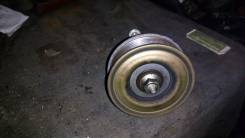 Обводной ролик. Toyota: Corolla, Corolla Verso, RAV4, Allion, Vista Ardeo, Allex, Vista, MR-S, Celica, Matrix, Wish, Opa, Caldina, Isis, Auris, Coroll...