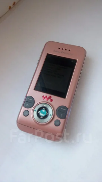 Sony Ericsson Walkman W580i. ����� ����