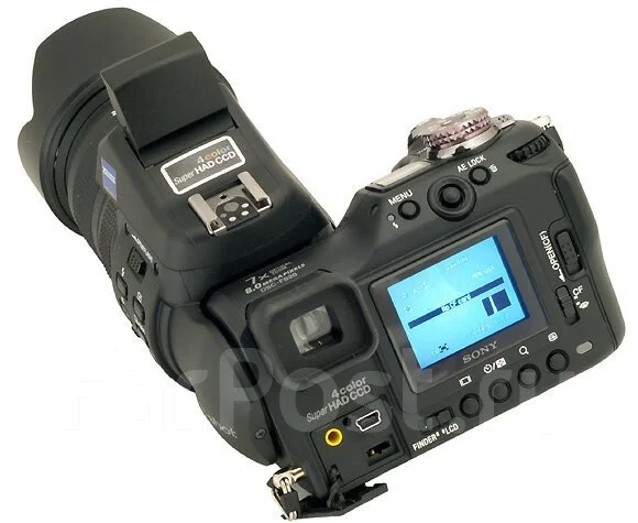 Sony Cyber-shot DSC-F828. 8 - 8.9 ��, ���: 7� ����