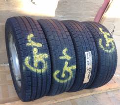 Pirelli Winter Ice Storm. Зимние, без шипов, износ: 10%, 4 шт