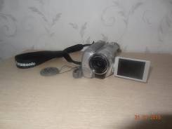 Panasonic NV-GS180. Менее 4-х Мп, без объектива