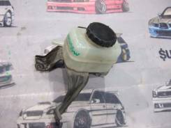 Бачок для тормозной жидкости. Toyota Wish, ANE11, ANE10, ZNE10, ZNE14 Toyota Isis, ANM10, ANM15, ZGM10, ZGM11, ZNM10, ZGM15 Toyota Harrier, GSU35, GSU...