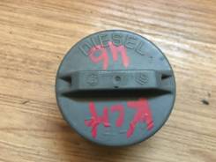 Крышка топливного бака. Toyota Hiace Regius, KCH46G, KCH46W, KCH40W, KCH40G Toyota Touring Hiace, KCH46W, KCH40W, KCH40G, KCH46G Toyota Grand Hiace, K...