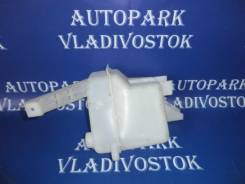 Бачок стеклоомывателя. Nissan Tiida, C11, JC11, SC11, NC11