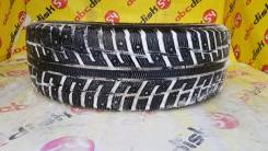 Kumho I'Zen KW22. Зимние, шипованные, 2013 год, износ: 10%, 1 шт