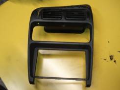 Консоль панели приборов. Mitsubishi Mirage, CA4A Mitsubishi Libero, CB8V, CB2V, CB4W, CB1V, CB2W, CD2V, CB8W, CD8V, CB5W Mitsubishi Lancer, CA4A