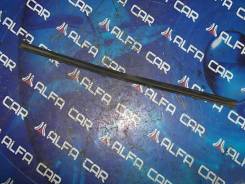 Молдинг двери Toyota Corolla, левый передний
