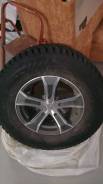 Yokohama Ice Guard IG35+. Зимние, шипованные, 2015 год, износ: 5%, 4 шт