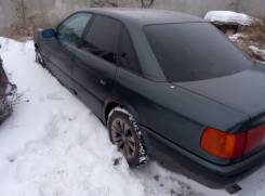 Audi 100