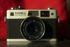 Yashica ����