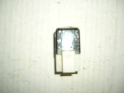 Реле. Toyota: Ipsum, Cynos, RAV4, Century, Granvia, Sprinter Trueno, Dyna, Nadia, Toyoace, Corona, Highlander, Crown, T100, Regius, Corolla Spacio, Es...