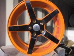 Vossen. 7.5x17, 5x114.30, ET30