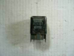 Реле. Toyota: Corolla, Tercel, Corsa, Cynos, Corolla Levin, Corolla II, Carina, Paseo, Regius Ace, Sprinter Trueno, Celica, Sprinter, Hiace, Corona, C...