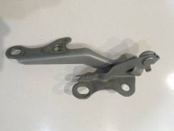 Крепление капота. Toyota: Corolla, Corolla Levin, Sprinter Trueno, Sprinter Marino, Sprinter, Corolla Ceres Двигатели: 5AFE, 4AFE, 4AGE