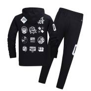 Костюмы спортивные. 50